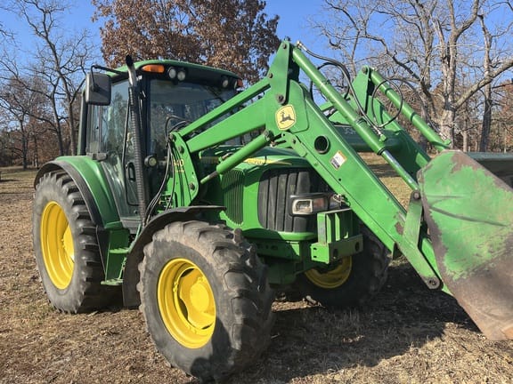 2005 John Deere 6420 Equipment Image0