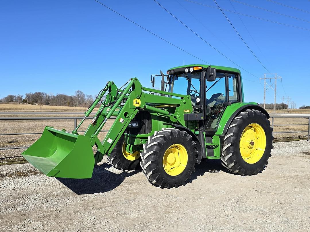 Image of John Deere 6420 Primary image