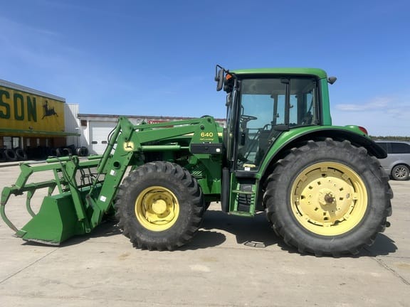 2005 John Deere 6420 Equipment Image0