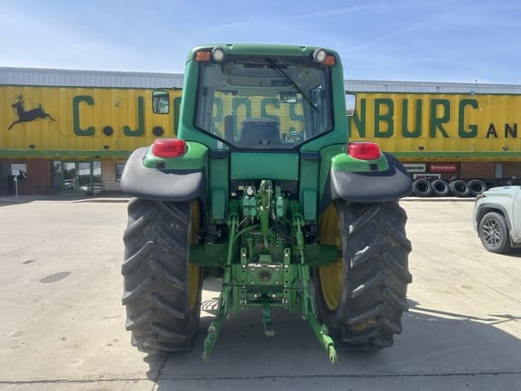 Image of John Deere 6420 equipment image 2