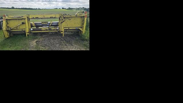 Image of John Deere 645B equipment image 3