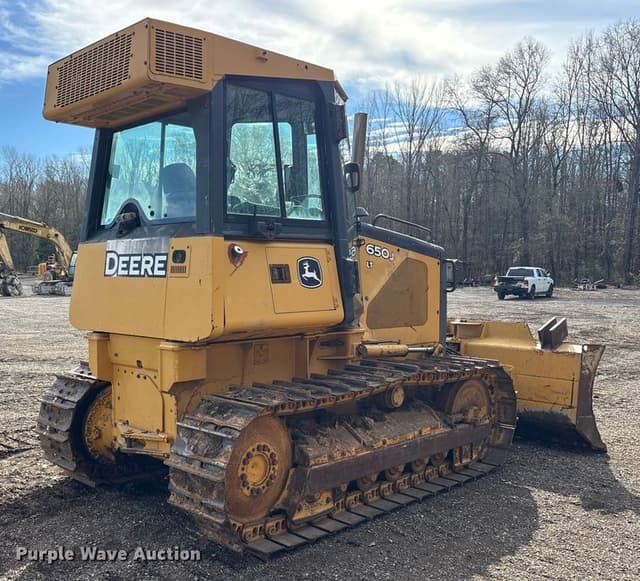 Image of John Deere 650J LT equipment image 4