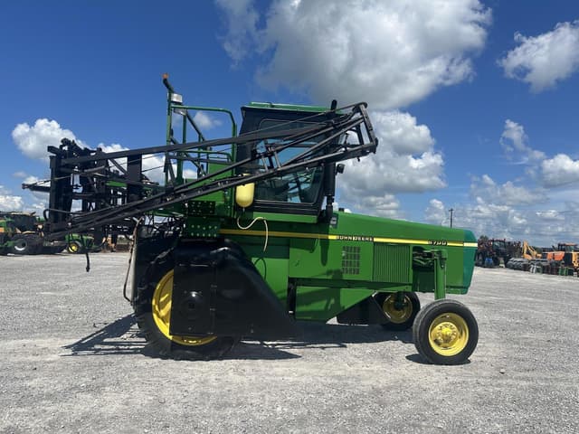 Image of John Deere 6700 equipment image 3