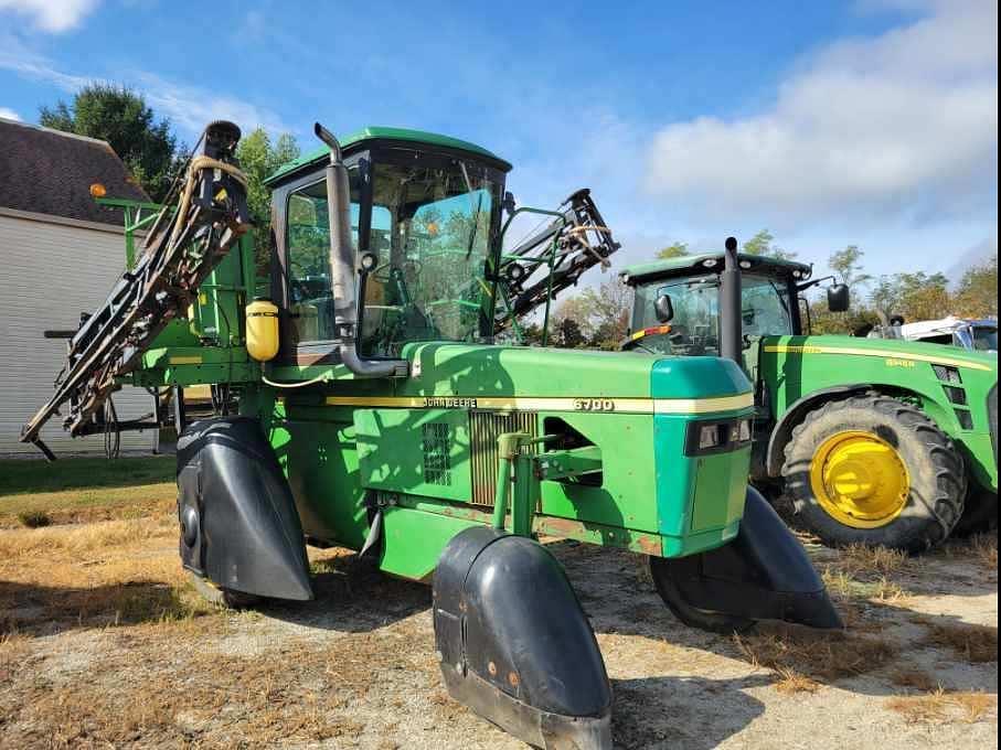 Image of John Deere 6700 Primary image