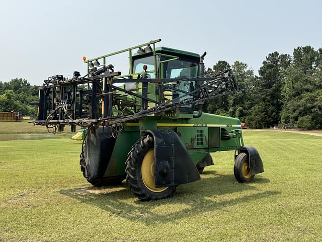 Image of John Deere 6700 equipment image 4