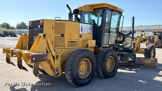 Image of John Deere 672D equipment image 4
