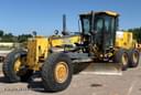 2005 John Deere 672D Image