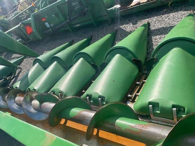 Image of John Deere 693 equipment image 2