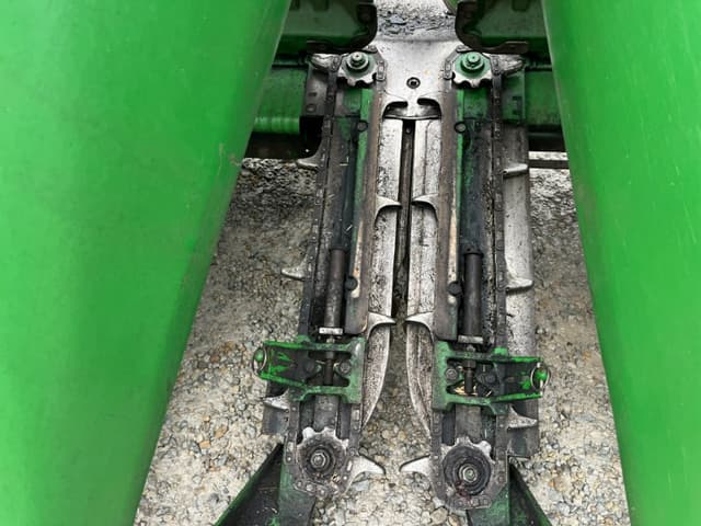 Image of John Deere 693 equipment image 3