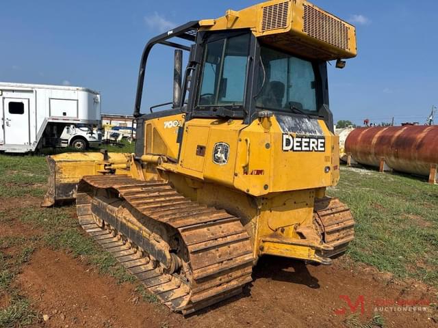Image of John Deere 700J LGP equipment image 3