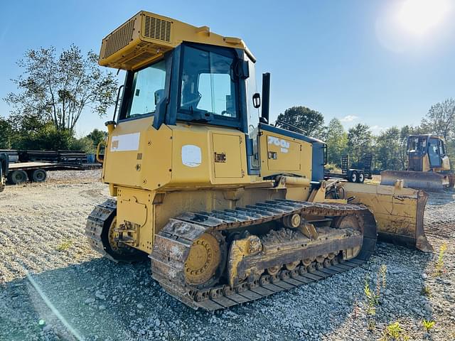 Image of John Deere 700J LGP equipment image 4