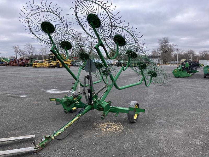 2005 John Deere 702 Equipment Image0