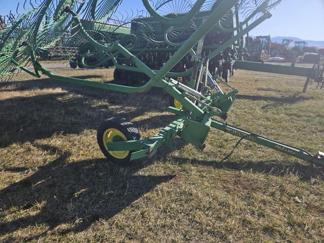 Image of John Deere 702 equipment image 2