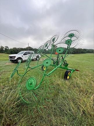 Image of John Deere 702 Primary image