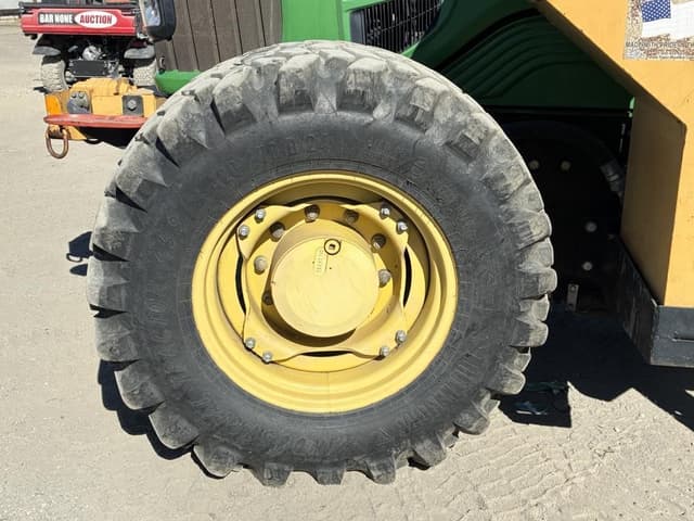 Image of John Deere 7130 equipment image 4