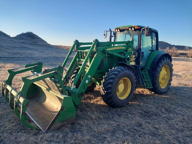 Image of John Deere 7220 equipment image 4