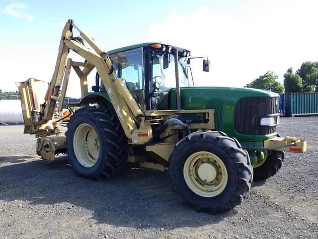 Image of John Deere 7220 equipment image 2