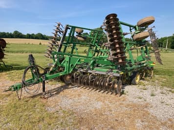 Main image John Deere 726