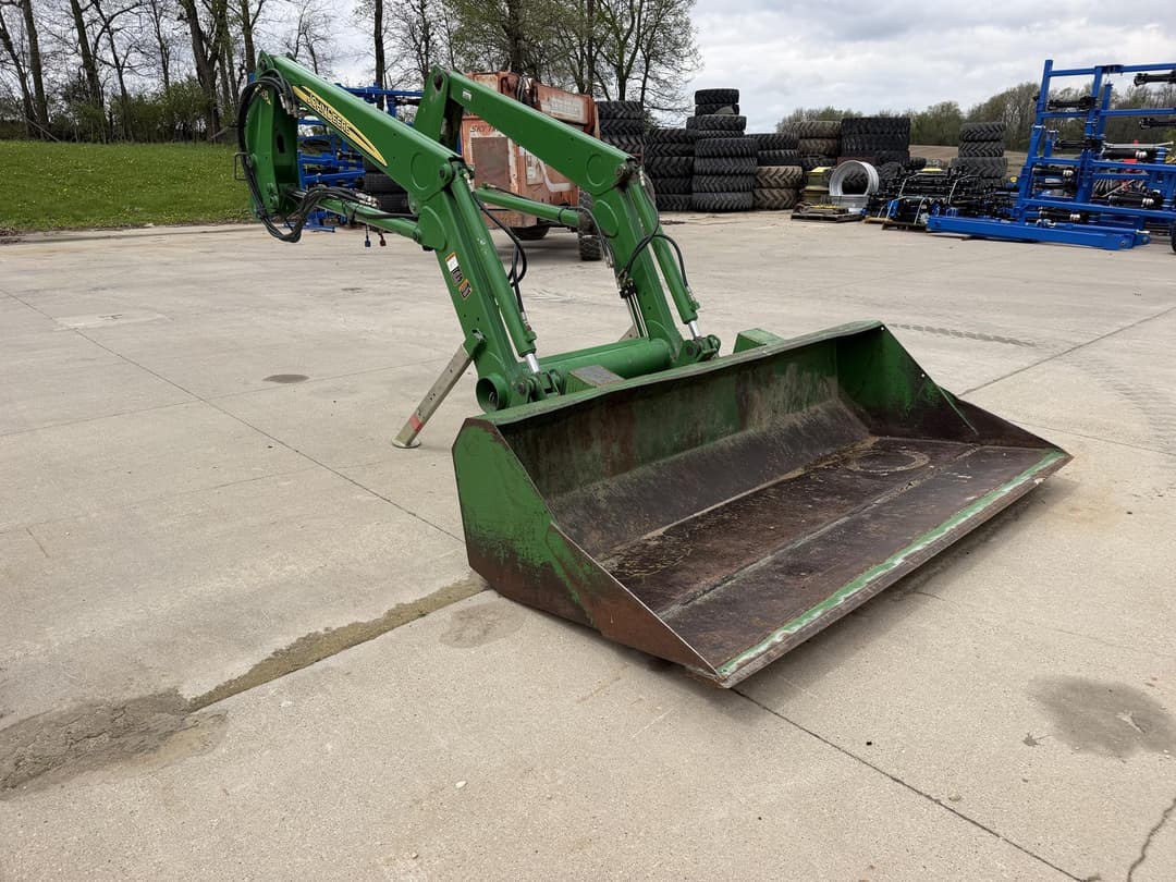 Image of John Deere 726 Primary image
