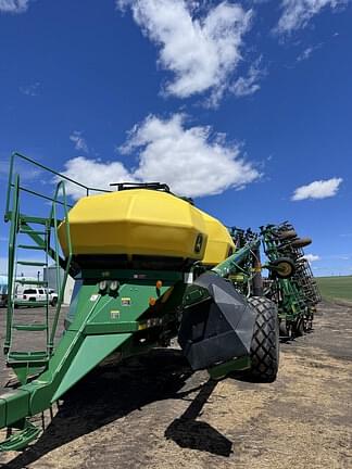 Image of John Deere 730 equipment image 1