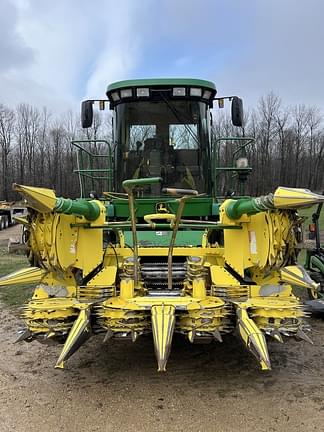 Image of John Deere 7300 Image 0