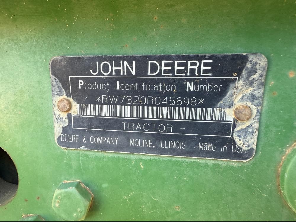 Image of John Deere 7320 Image 1
