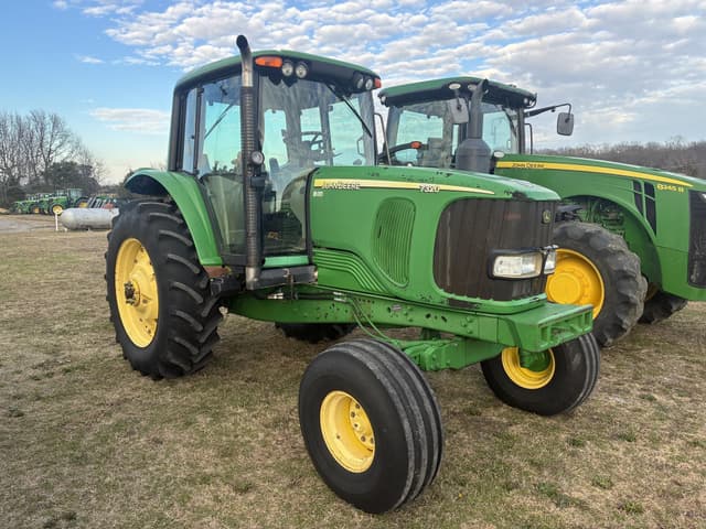 Image of John Deere 7320 equipment image 3