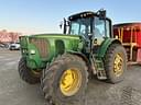 2005 John Deere 7320 Image