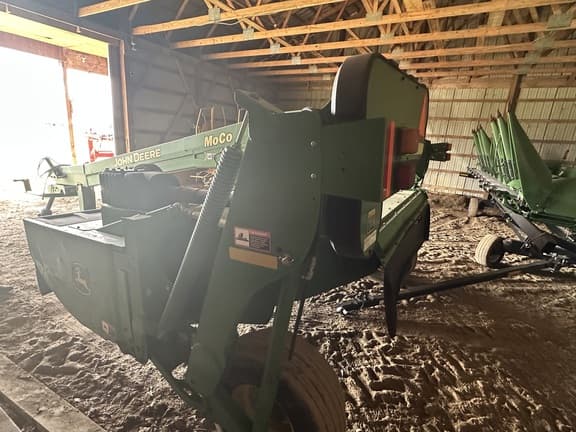 Image of John Deere 735 equipment image 4