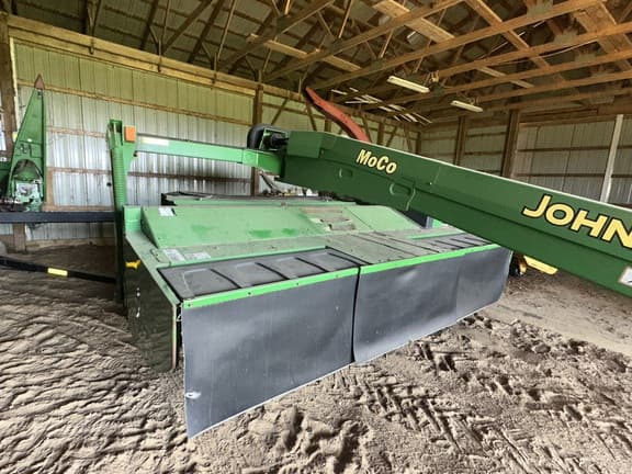 Image of John Deere 735 equipment image 1