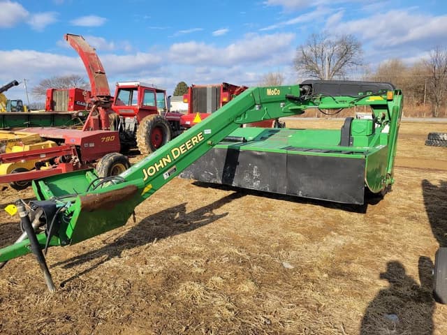 Image of John Deere 735 equipment image 1