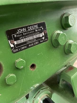 Image of John Deere 7420 equipment image 4