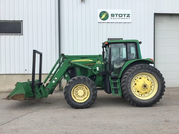 2005 John Deere 7420 Equipment Image0