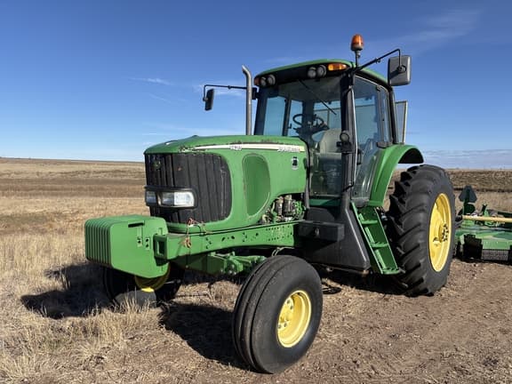 Image of John Deere 7420 Primary image