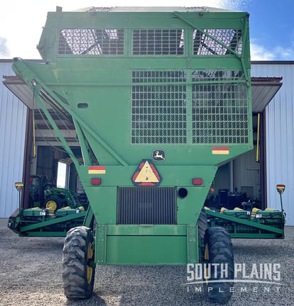 Image of John Deere 7460 equipment image 4