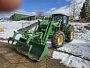 2005 John Deere 7520 Image