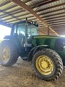 2005 John Deere 7520 Image