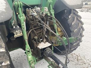 Main image John Deere 7520 3