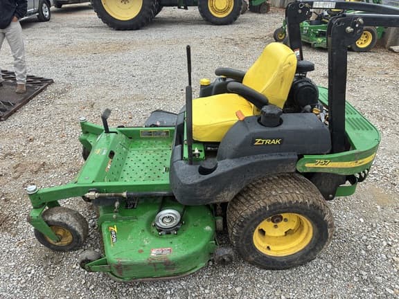 Image of John Deere 757 equipment image 3