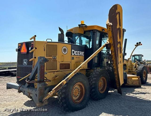 Image of John Deere 770D equipment image 4