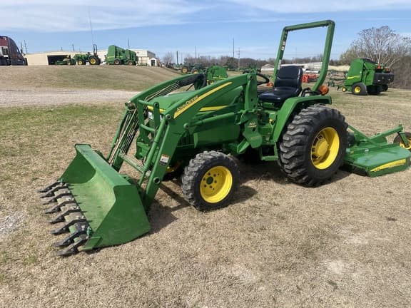 Image of John Deere 790 equipment image 2