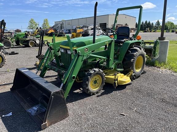 Image of John Deere 790 Image 0