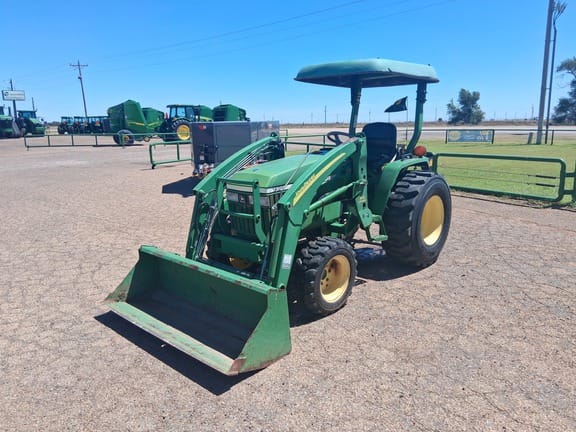 2005 John Deere 790 Equipment Image0