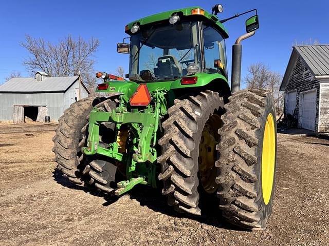 Image of John Deere 7920 equipment image 2