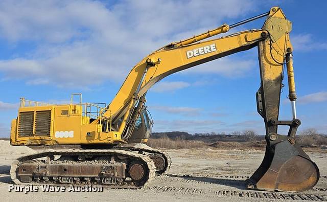 Image of John Deere 800C equipment image 3