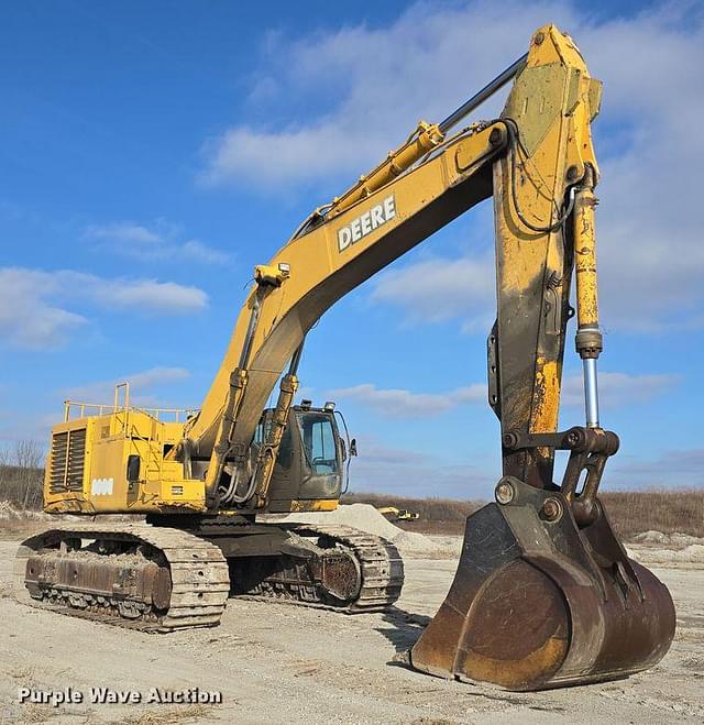 Image of John Deere 800C equipment image 2