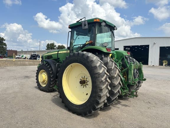 Image of John Deere 8120 equipment image 1