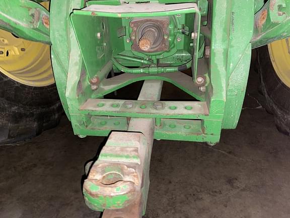 Image of John Deere 8120 equipment image 2