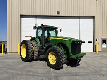 Main image John Deere 8220