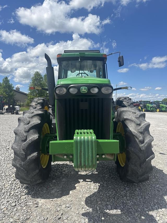 Image of John Deere 8320 equipment image 2